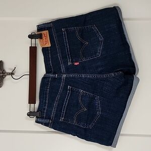 Levi's Red Tab Mid Length Women's Shorts in Indigo - Sz 30